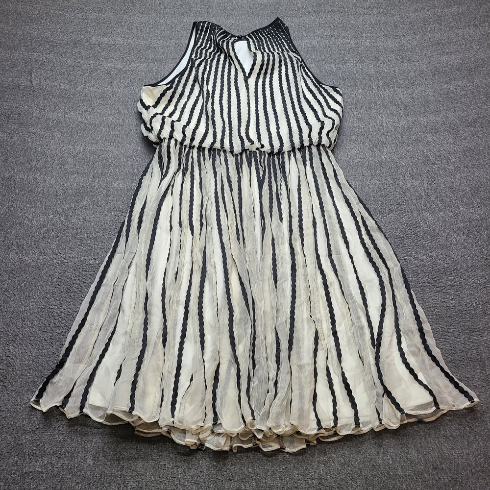 Geisha Designs Anthropologie Dress Womens 6 Black White NEW Wave Stripe Midi - Picture 10 of 10